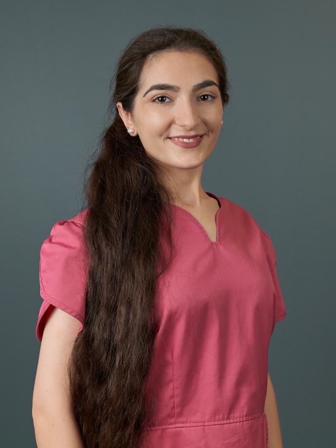 Gül Yesiloez - Zahnärztliche Assistentin